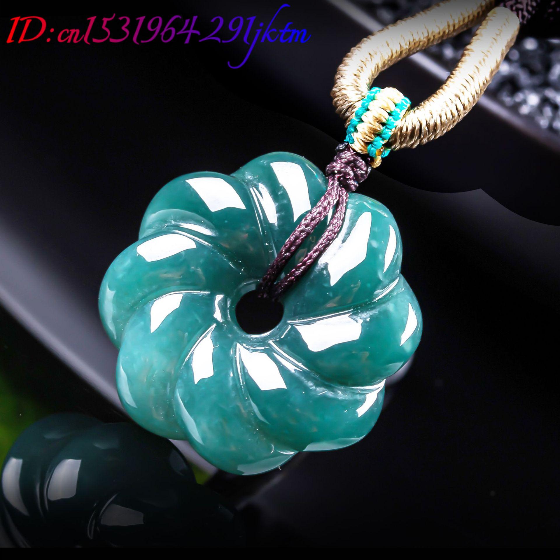 Colar com Pingente de Flor de  - Jewelry & Watches Ltd avaliação e preço