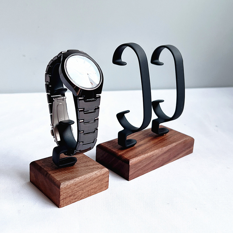 Suporte de relógio em forma de - Jewelry And Watches Inc avaliação e preço